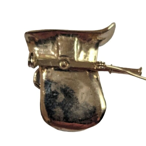 Vintage Equestrian Saddle Brooch Pin Gold-Tone With Red Enamel Accents horse - Picture 2 of 8